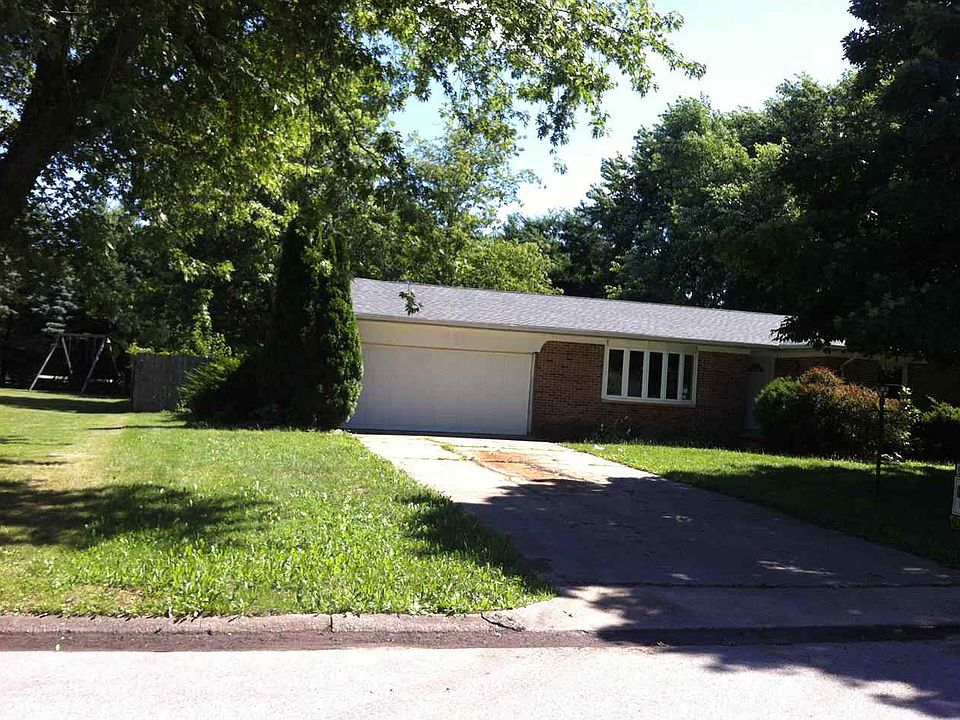 1st image of 4913 Eastbrook Dr