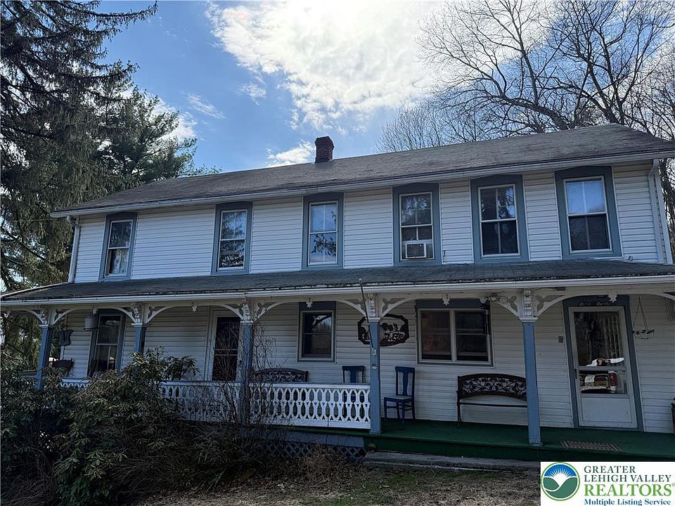 1st image of 1227 Valley Rd