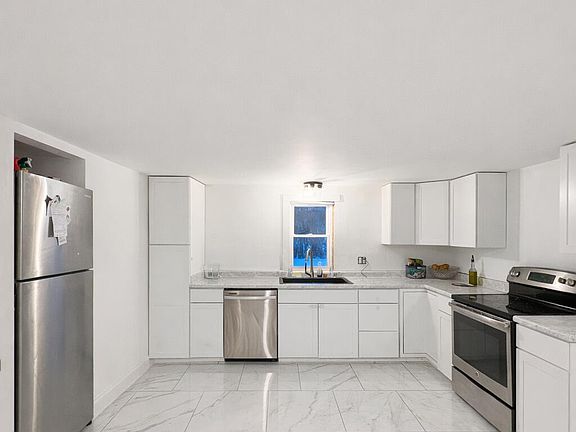 3rd image of 74 Ingalls Road