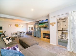 1611 W 208th St, Torrance, CA 90501