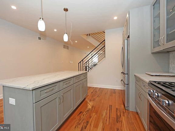 5th image of 1643 N Philip St