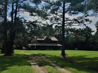 4437 Fm 563, Anahuac, TX 77514