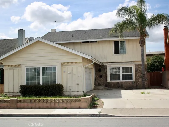 5232 La Luna Dr, La Palma, CA 90623