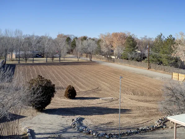 9013 Guadalupe Trl NW, Albuquerque, NM 87114