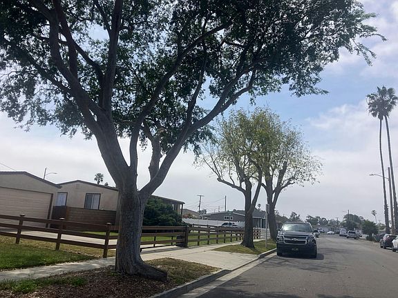 5th image of 1110 Evergreen Ln