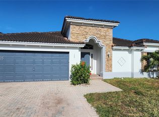 1365 SW 154th Ct, Miami, FL 33194