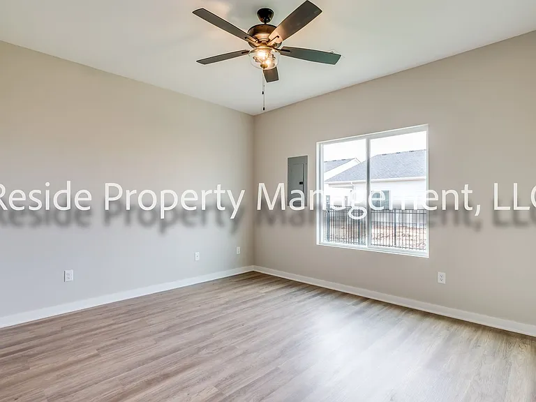 2150 N Melody Ct — Photo 5