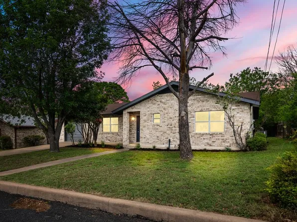 612 Cross Mountain Dr, Fredericksburg, TX 78624