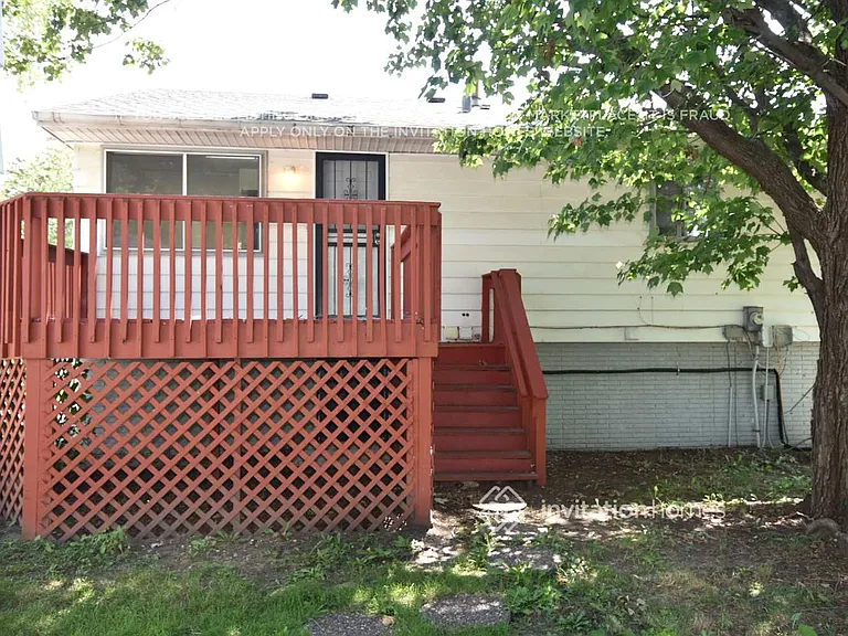 4242 Clark Dr — Photo 17