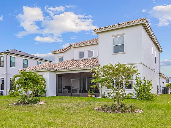 3rd image of 8196 Lyside Dr