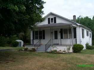 160 Greenbank Rd, Fredericksburg, VA 22406
