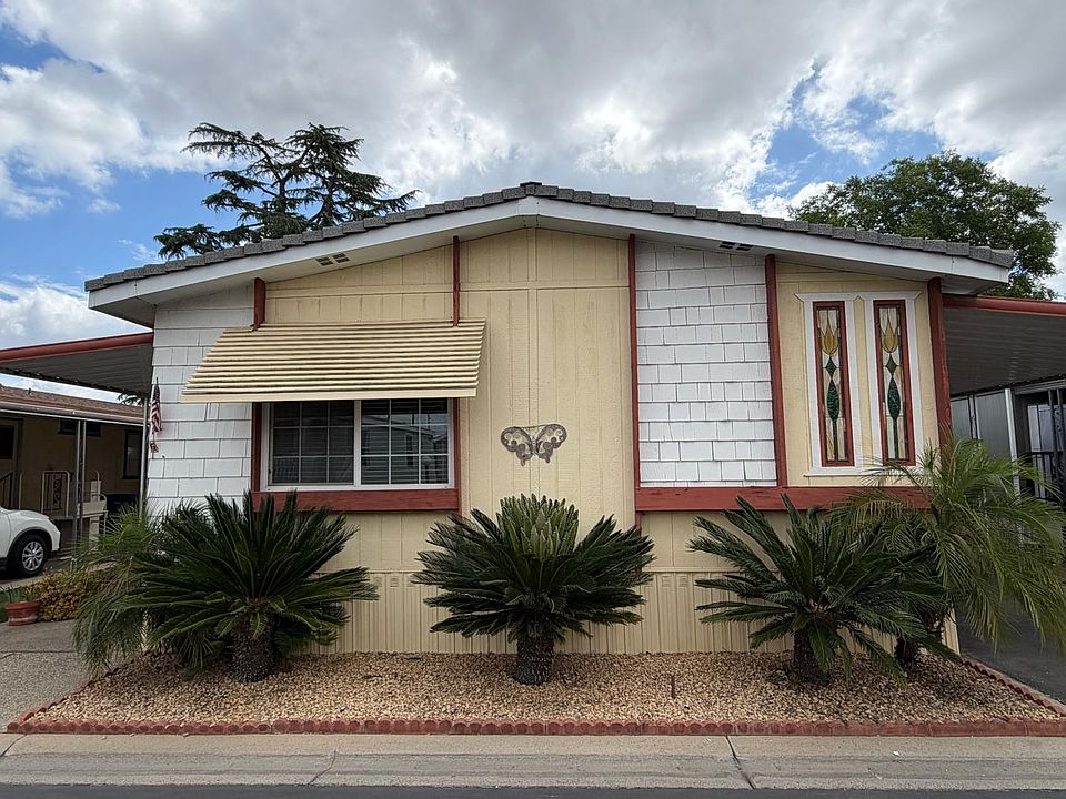 1st image of 2706 W Ashlan Ave Space 306