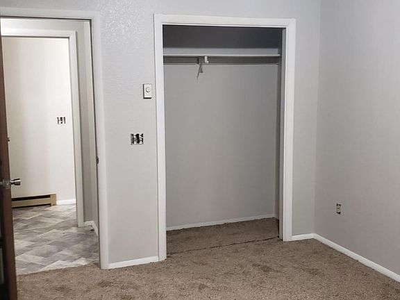 3rd image of 44 6th St W #10