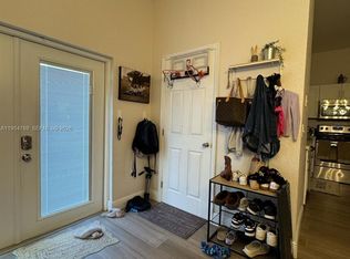 Arbor, Homestead, FL 33035