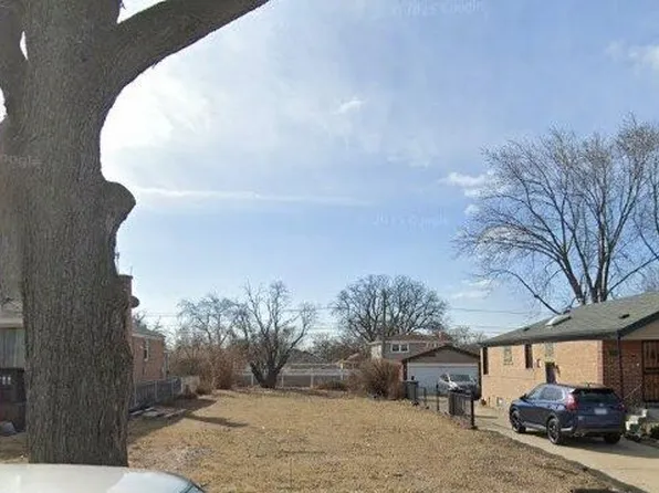 2649 W 93rd Pl, Evergreen Park, IL 60805