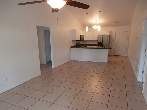 Living/Kitchen