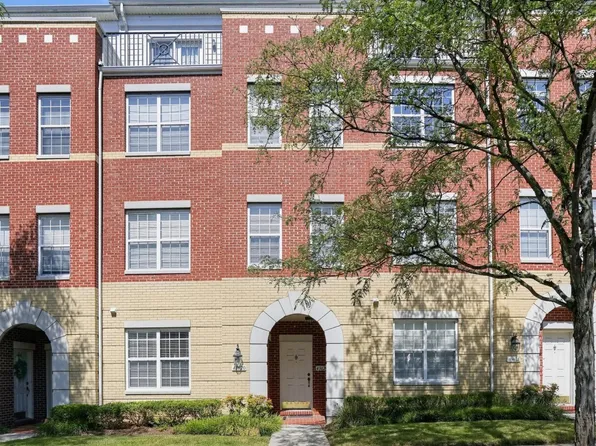43620 Hampshire Crossing Sq, Leesburg, VA 20176