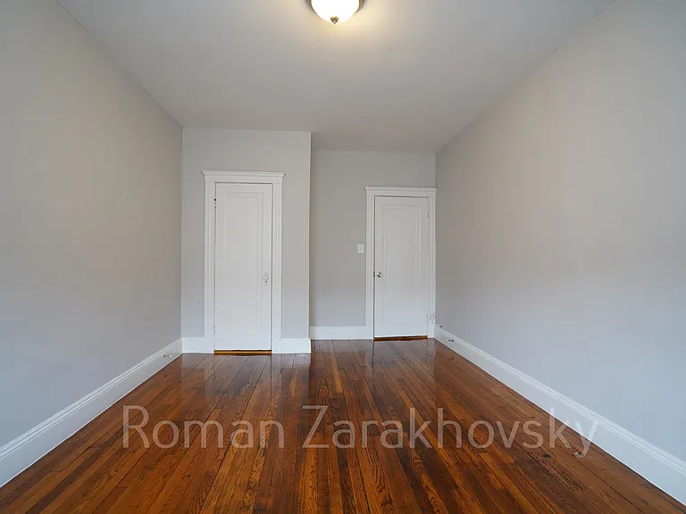 55 Linden St #7 — Photo 8