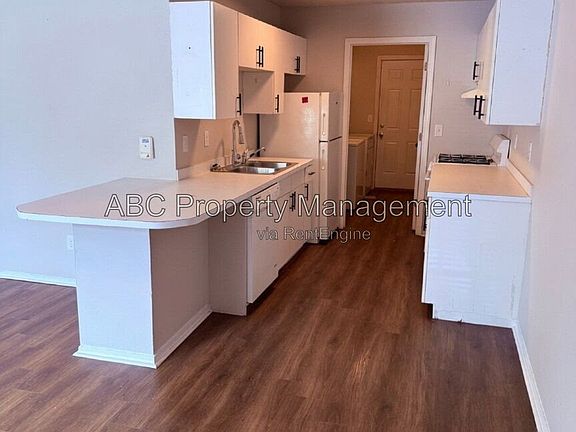 4th image of 306 E Thurman St APT 2