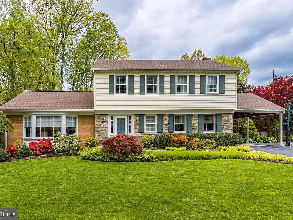 1st image of 1 Winder Ct