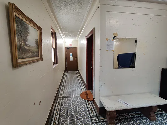 Rented by Signature Property Realty | media 6