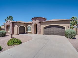 898 E Frances Ln, Gilbert, AZ 85295