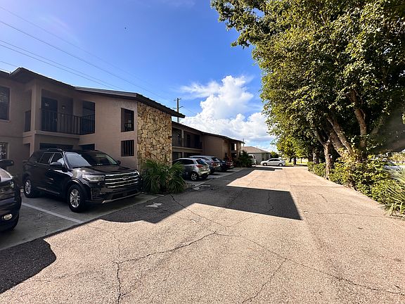 2nd image of 4302 Santa Barbara Blvd #14
