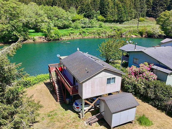 3rd image of 8364 Siletz Hwy