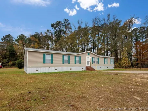 73 Conatser Dr, Parkton, NC 28371