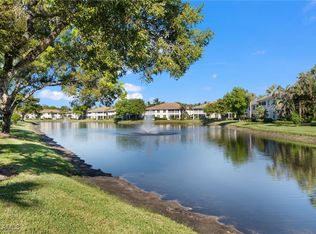 784 Carrick Bend Cir APT 103, Naples, FL 34110