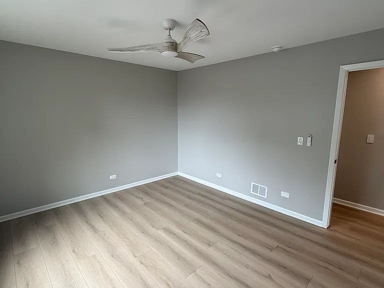 101 Hammond Ave — Photo 16