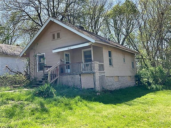4th image of 6946 Agnes Ave