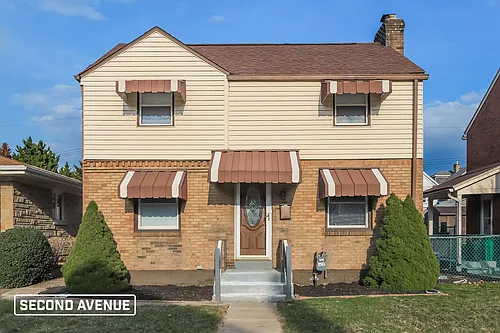 928 Kennedy Dr Photo 1