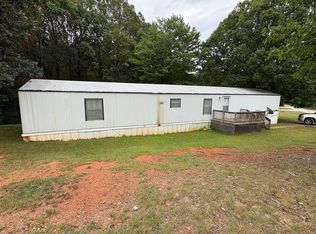 99 Red Bird Ln, Rustburg, VA 24588