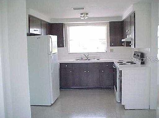 4th image of 2705 Regatta Dr #0
