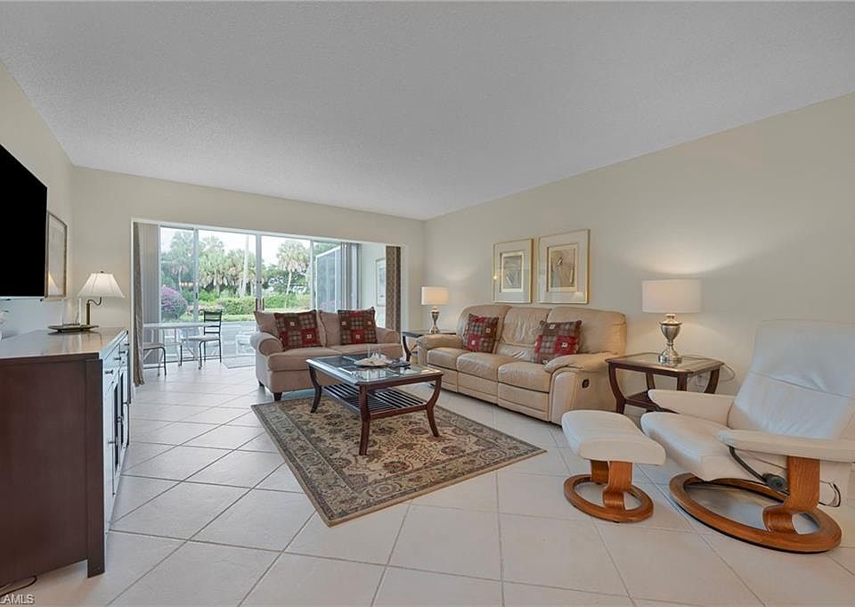 1st image of 215 Cypress WAY E #C4