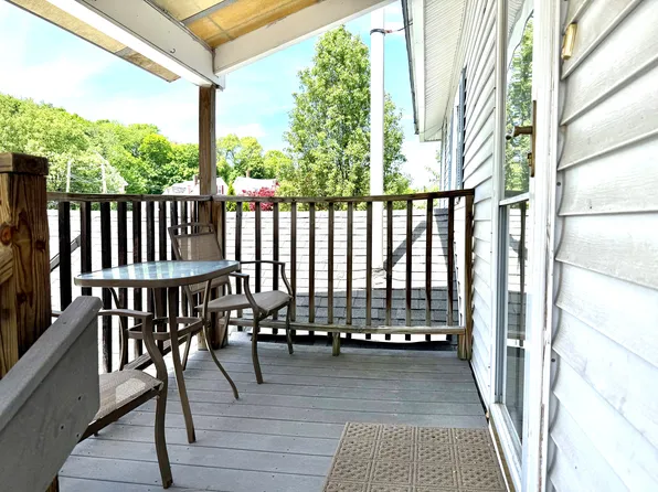 306 McGregor St #2, Manchester, NH 03102