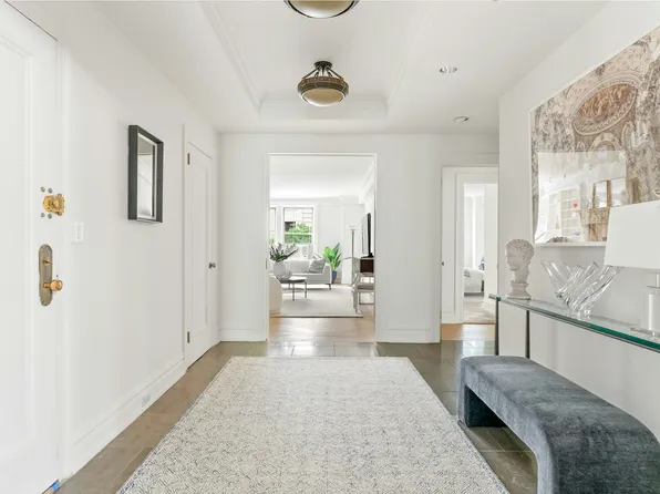 607 West End Avenue 4A image 1 of 16