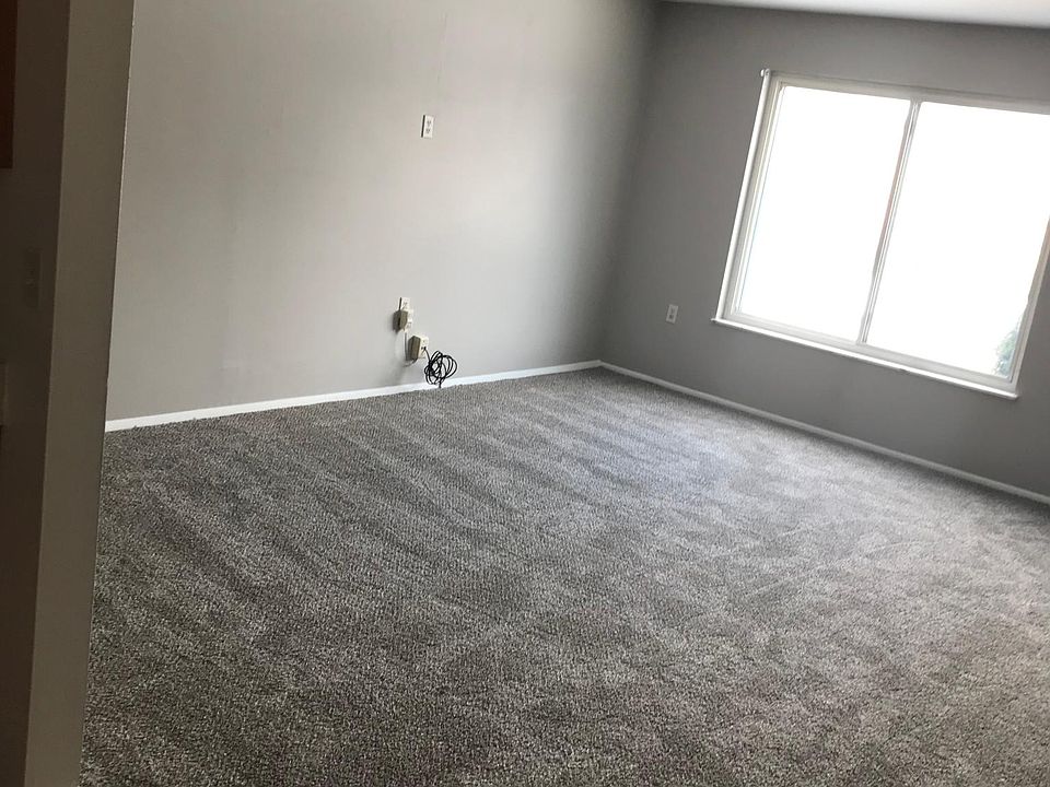 1st image of 8367 Cottonwood Dr #2