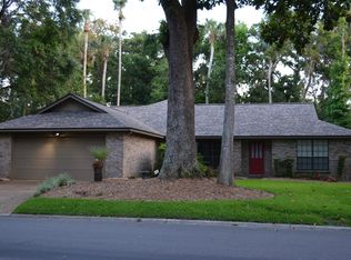 422 20th St, Atlantic Beach, FL 32233