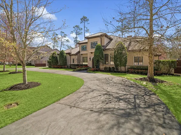 8 Greyton Ln, Houston, TX 77024