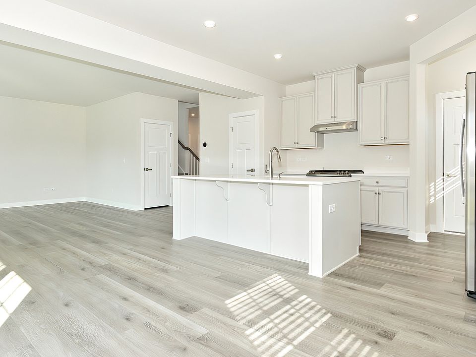 Open-Concept Living and Kitchen Space