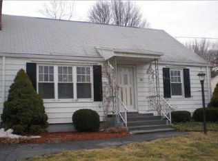 434 Pond Point Ave, Milford, CT 06460