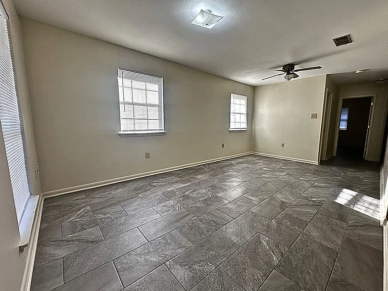 111 Mallard Dr #A — Photo 4