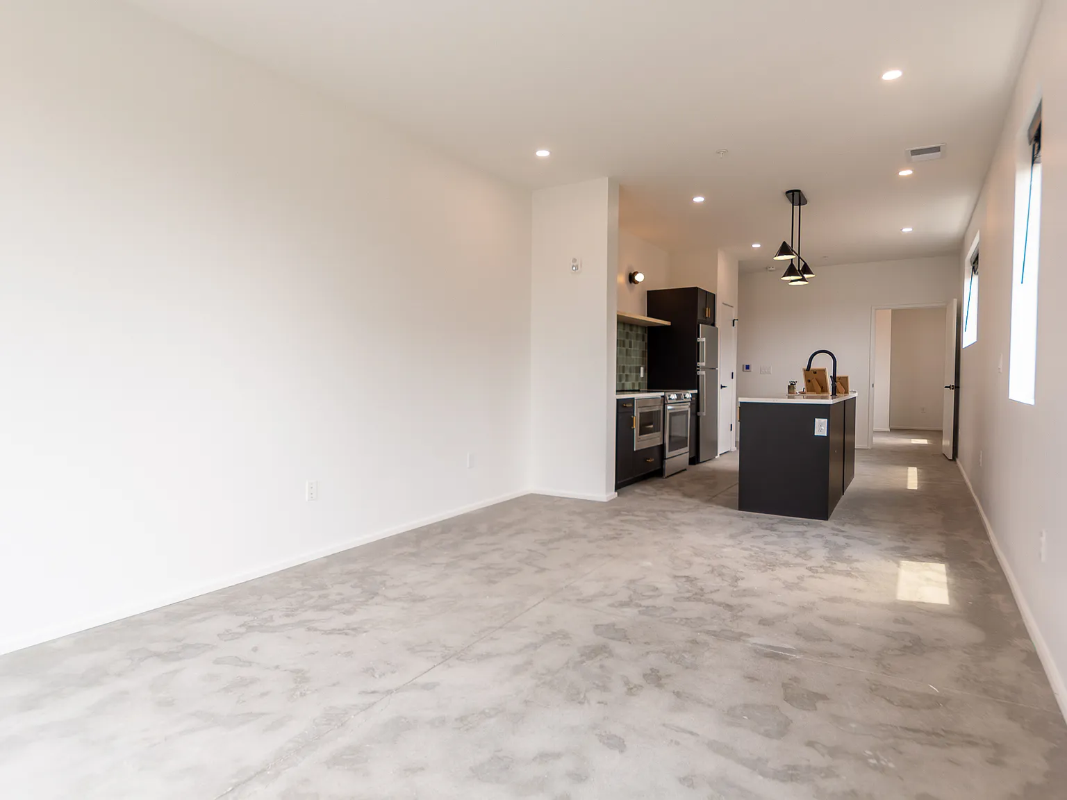 434 Santa Fe Drive - 202 — Photo 4