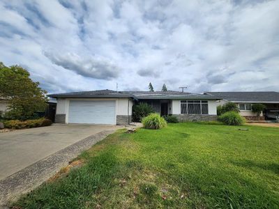 6788 9th Ave, Sacramento, CA, 95820