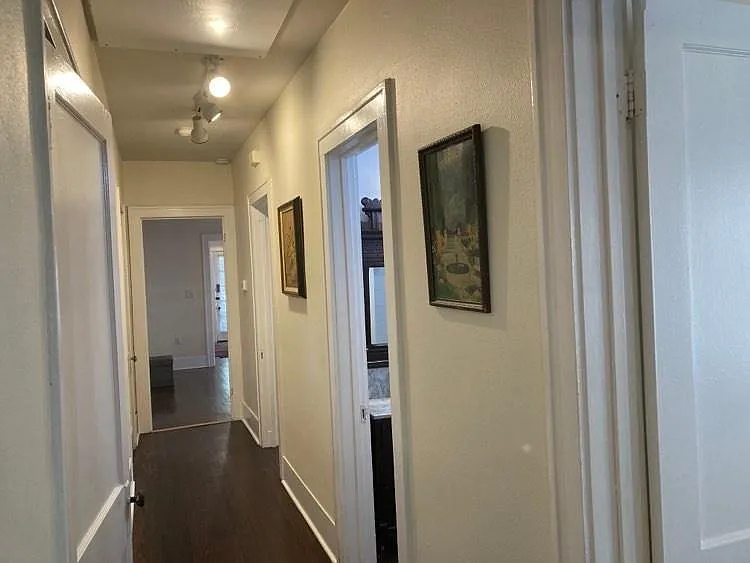 5724 Worth St — Photo 30
