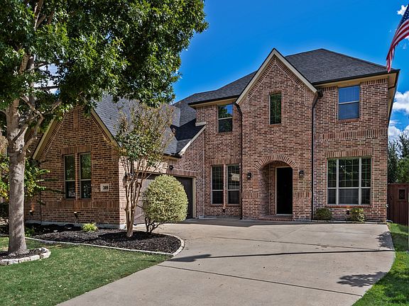 2nd image of 205 Chatfield Dr