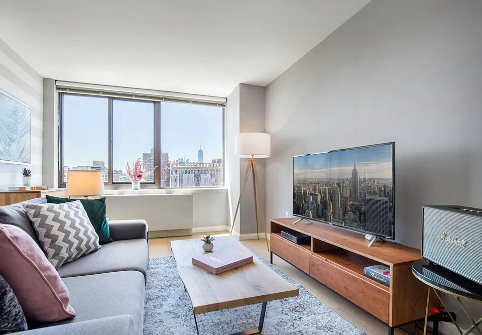 1 Union Sq S #Penthouse 1D