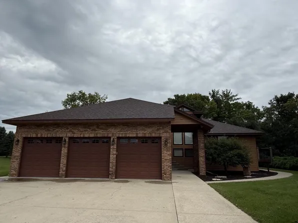 5954 Bender COURT, Burlington, WI 53105